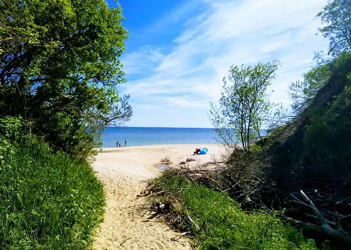 Wczasy Sandi Chlapowo בית אירוח Władysławowo