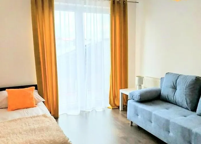 Wczasy Sandi Chlapowo בית אירוח Władysławowo